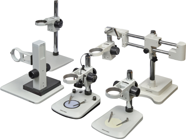 レイマー製の顕微鏡用スタンド